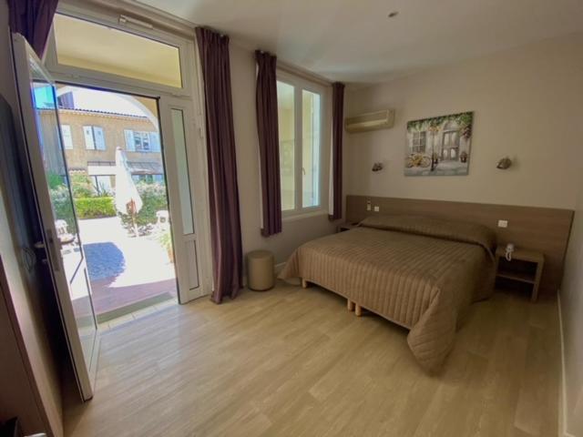 Hotel Beau Rivage Le Lavandou Exteriér fotografie