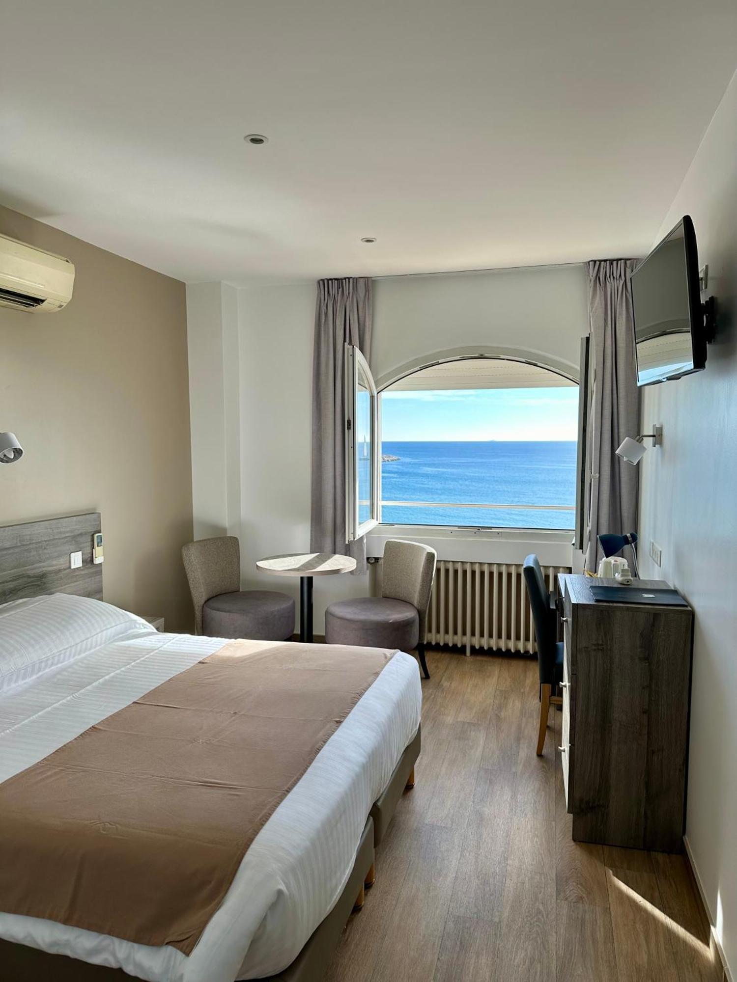 Hotel Beau Rivage Le Lavandou Exteriér fotografie