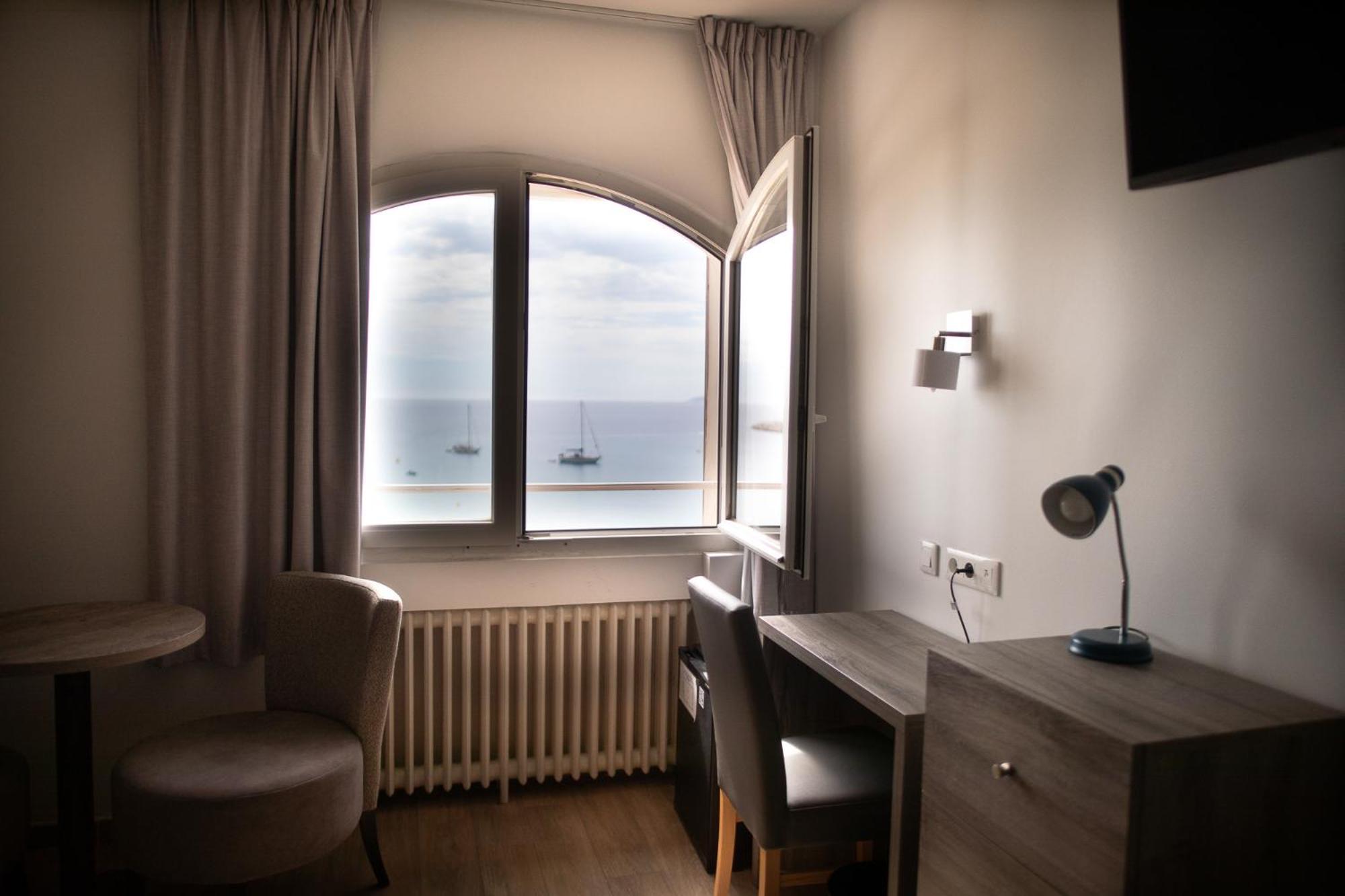 Hotel Beau Rivage Le Lavandou Exteriér fotografie